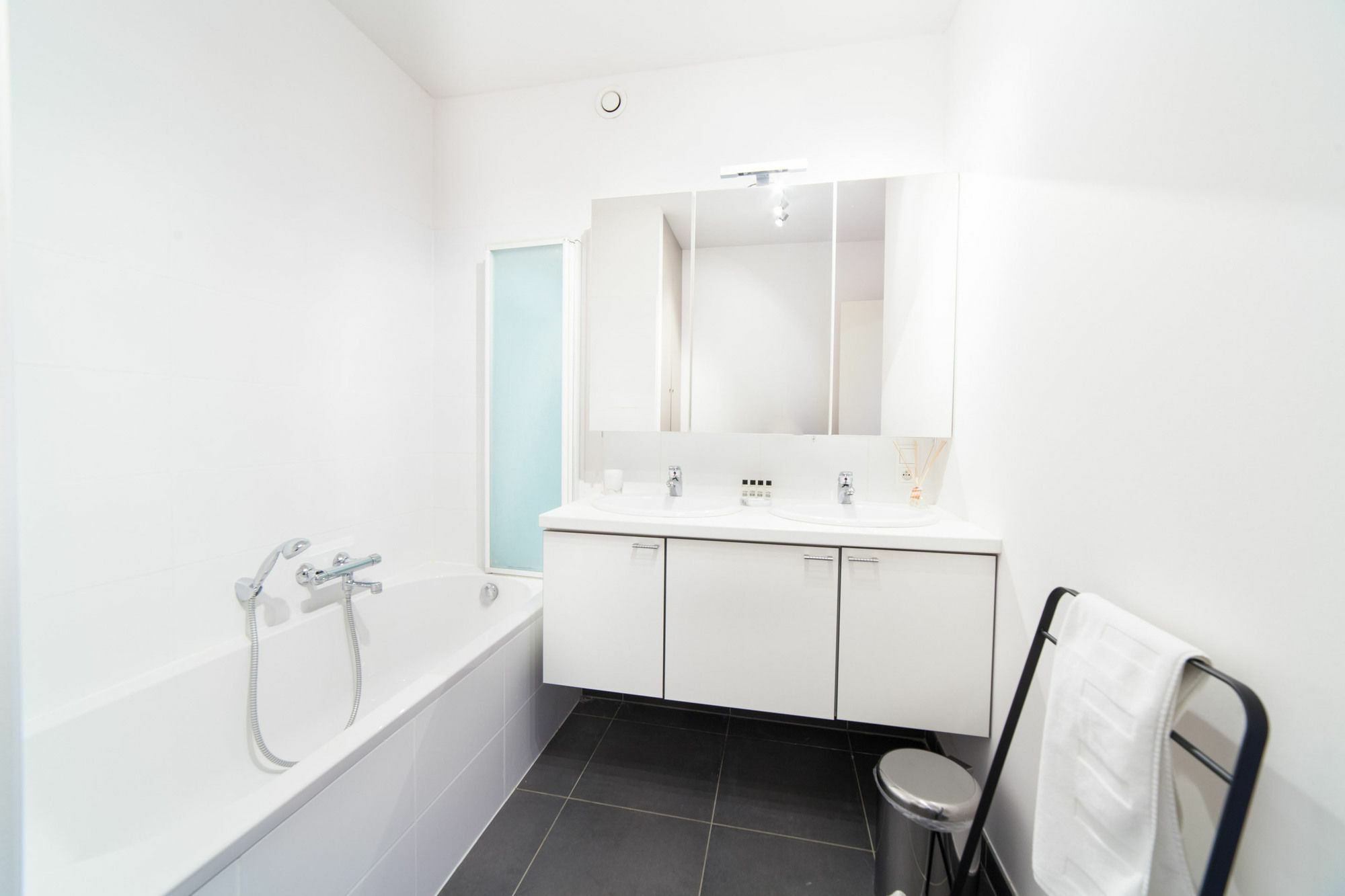 Sweet Inn Apartments - Germoir بروكسل المظهر الخارجي الصورة