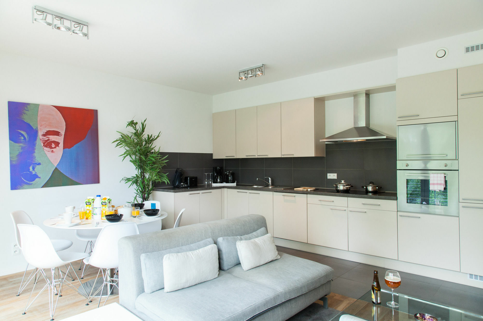 Sweet Inn Apartments - Germoir بروكسل المظهر الخارجي الصورة